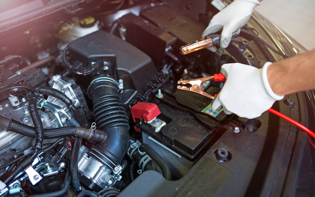 Battery jumpstart service in Dubai – Quick roadside assistance